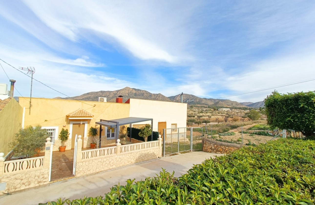 Herverkoop - Vrijstaande Villa -
Barinas