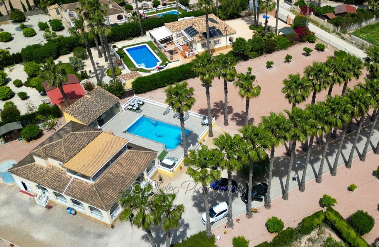 Herverkoop - Vrijstaande villa -
Benejúzar