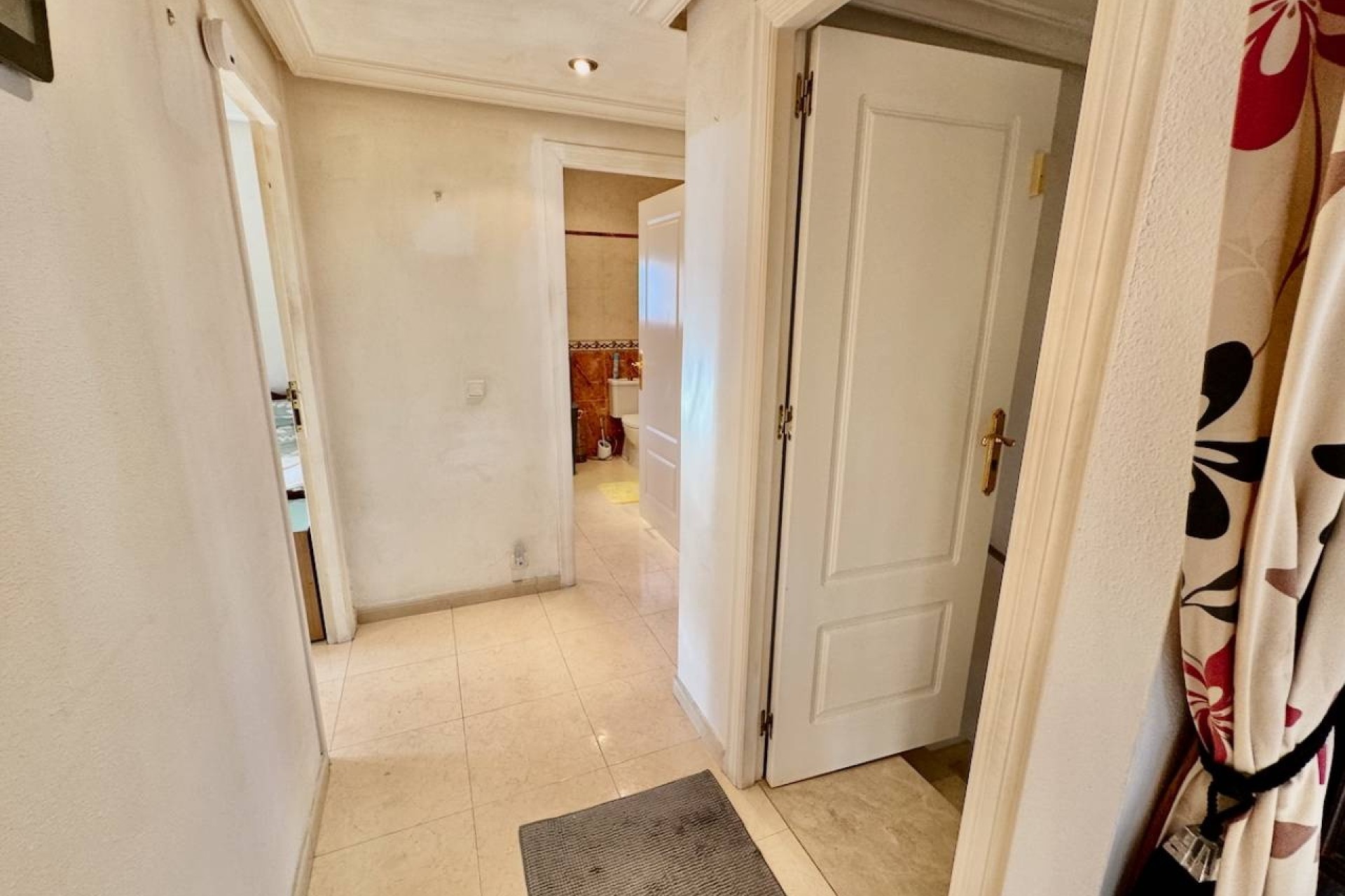 Herverkoop - Vrijstaande Villa -
Benferri