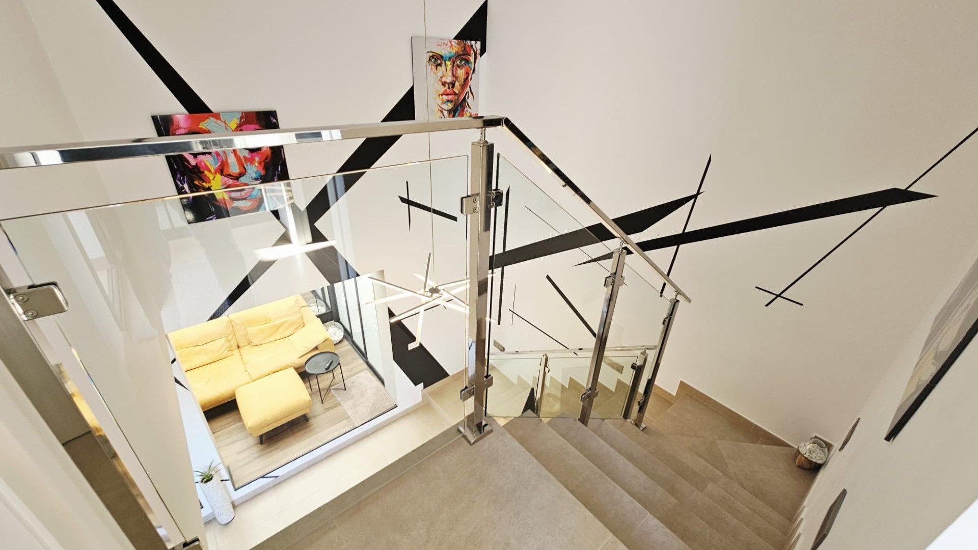 Herverkoop - Vrijstaande Villa -
Benijofar - Benimar