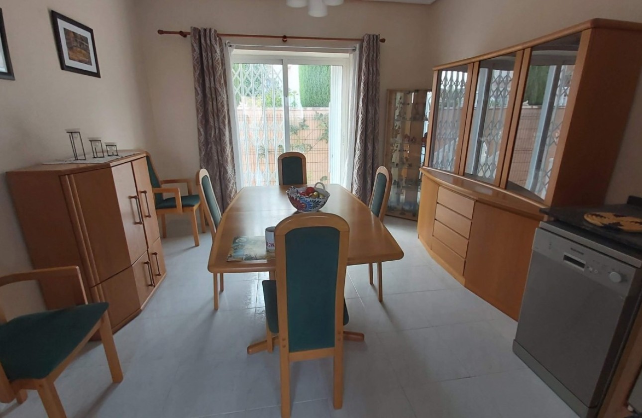 Herverkoop - Vrijstaande Villa -
Benijofar - Costa Blanca