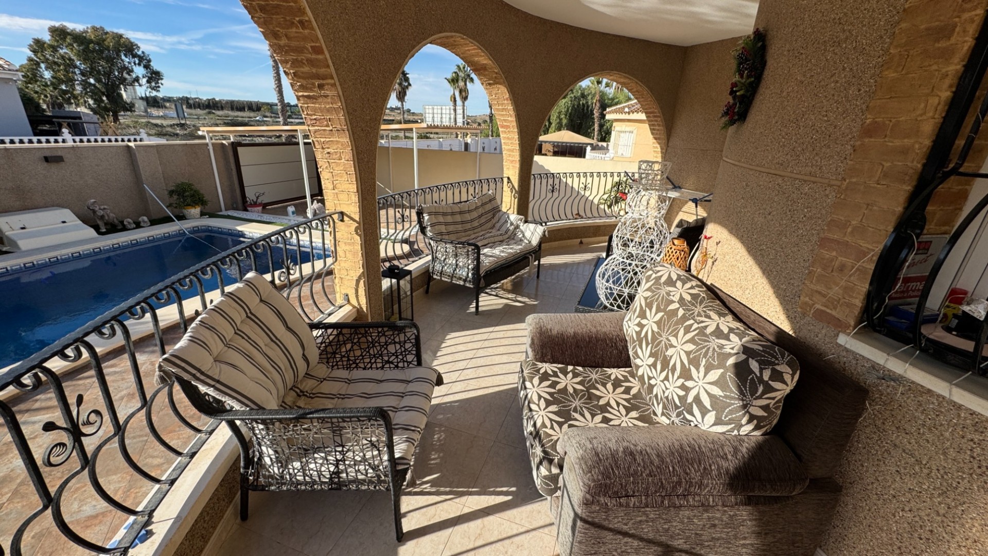 Herverkoop - Vrijstaande Villa -
Benijofar