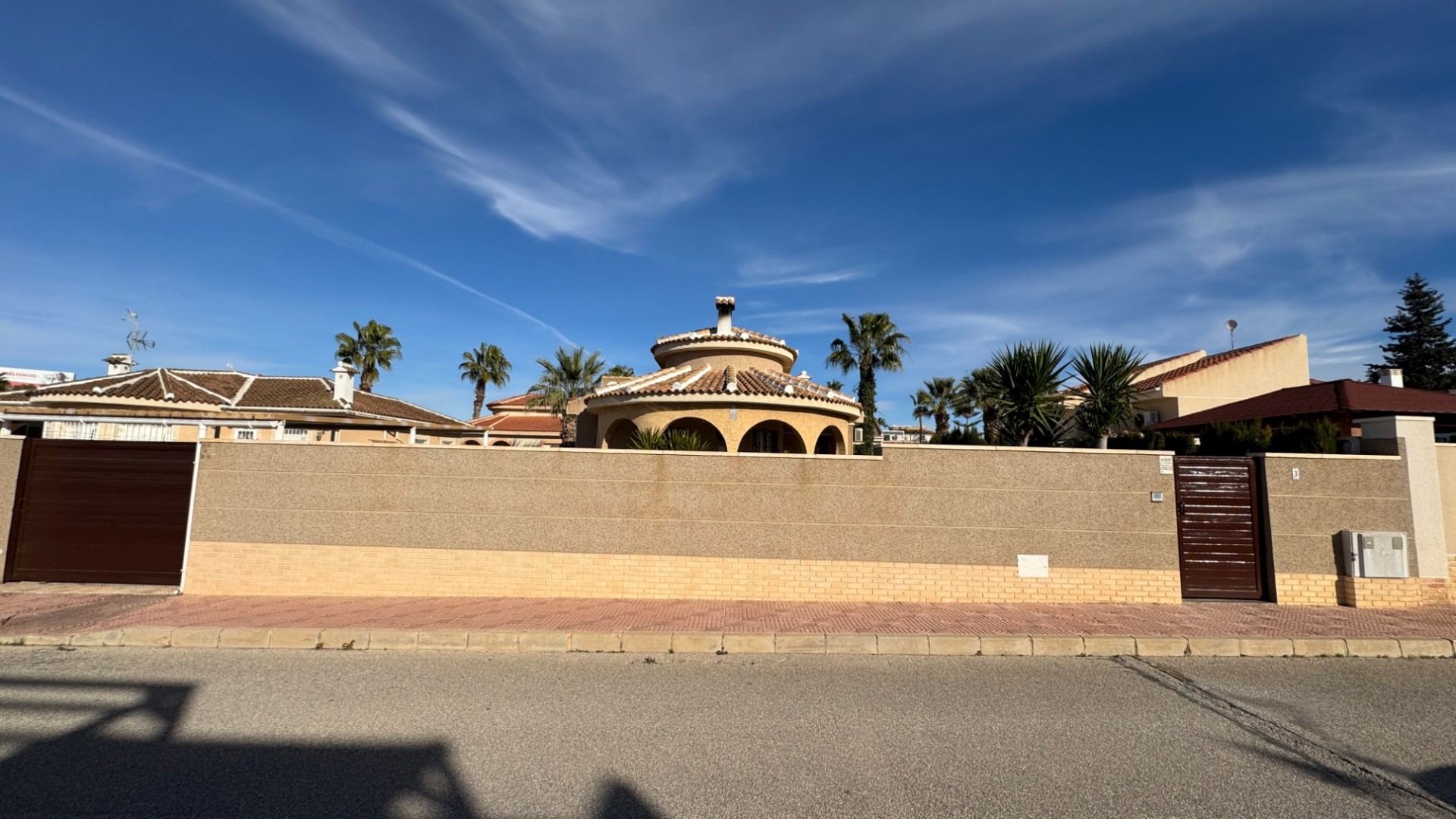 Herverkoop - Vrijstaande Villa -
Benijofar