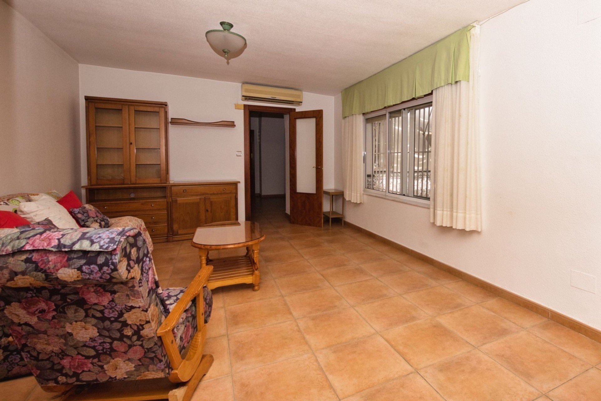 Herverkoop - Vrijstaande Villa -
Benijofar