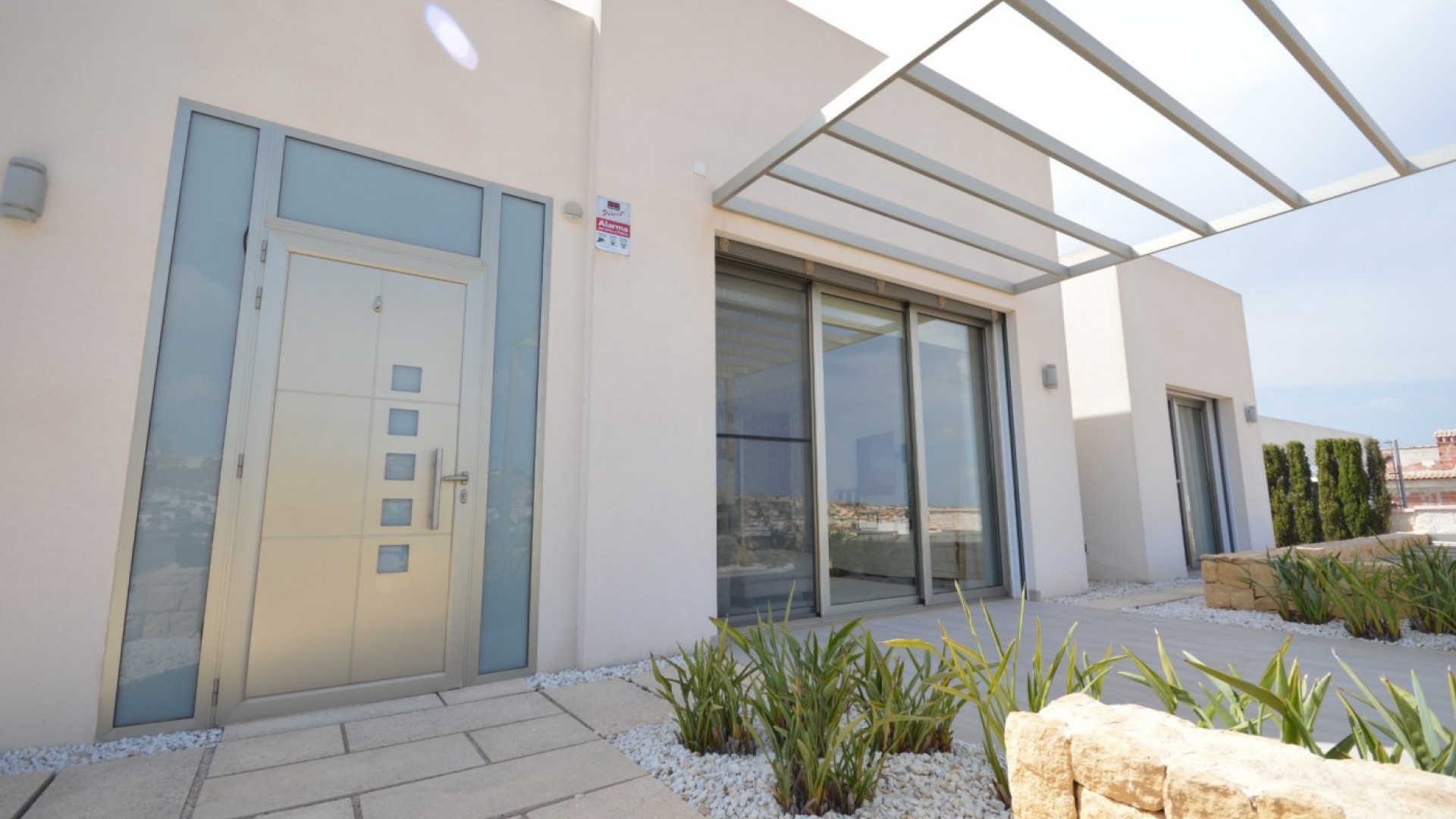 Herverkoop - Vrijstaande Villa -
Benijofar