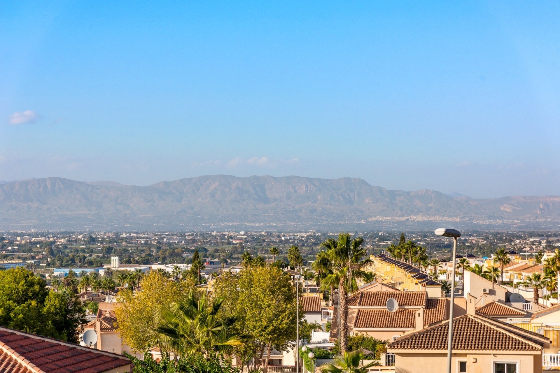Herverkoop - Vrijstaande Villa -
Benijofar