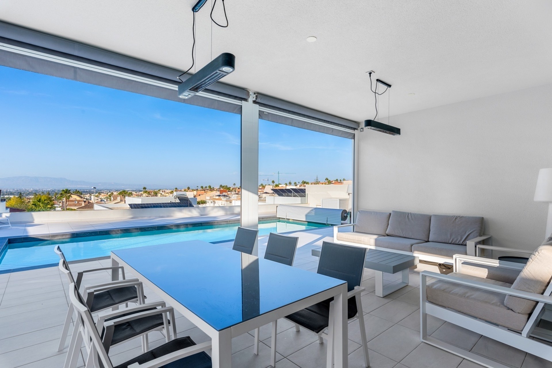 Herverkoop - Vrijstaande Villa -
Benijofar