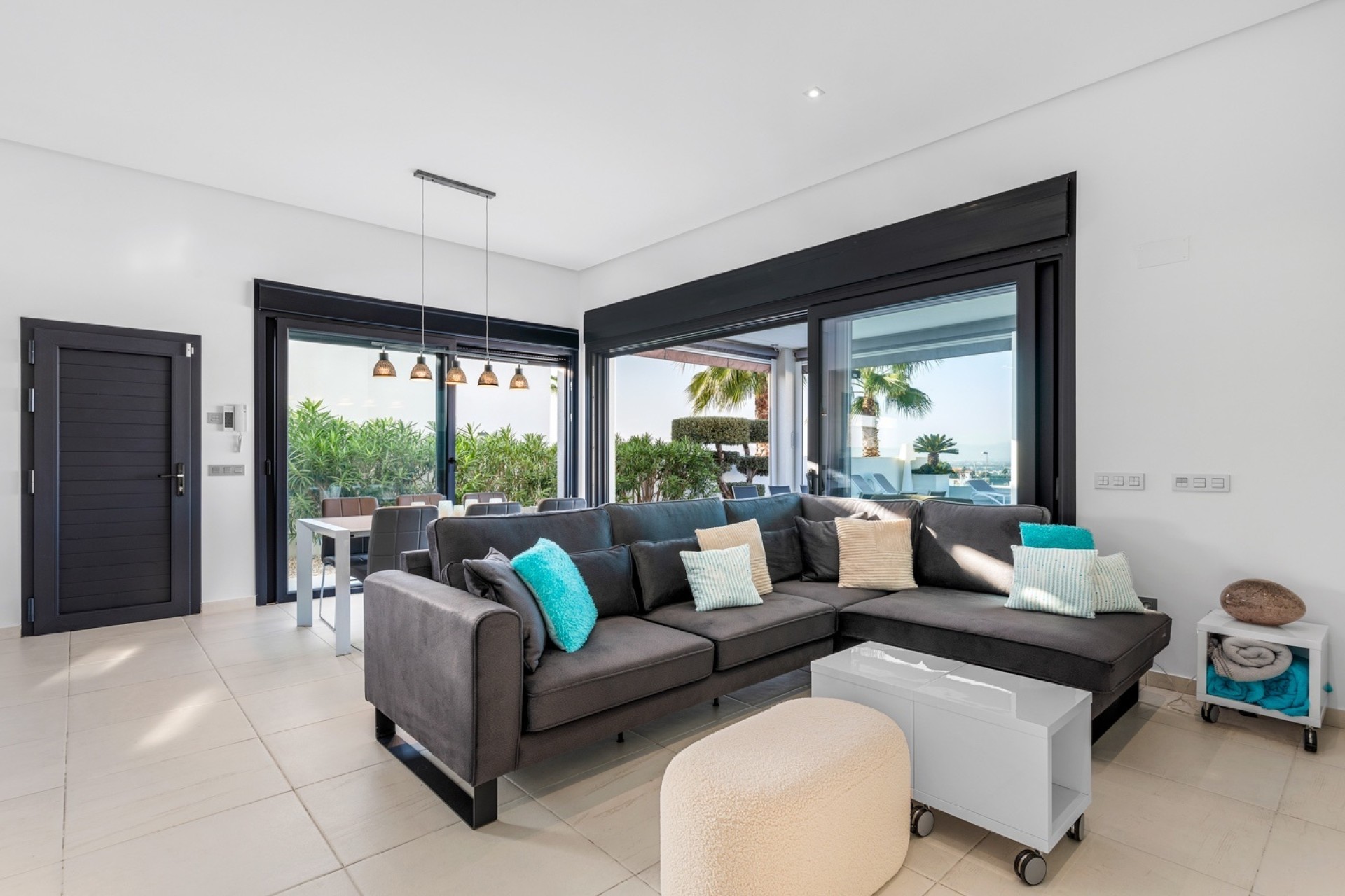 Herverkoop - Vrijstaande Villa -
Benijofar