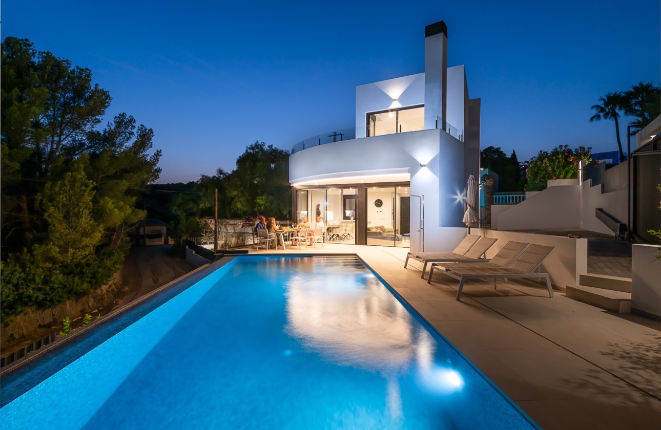 Herverkoop - Vrijstaande Villa -
Benissa - La Fustera