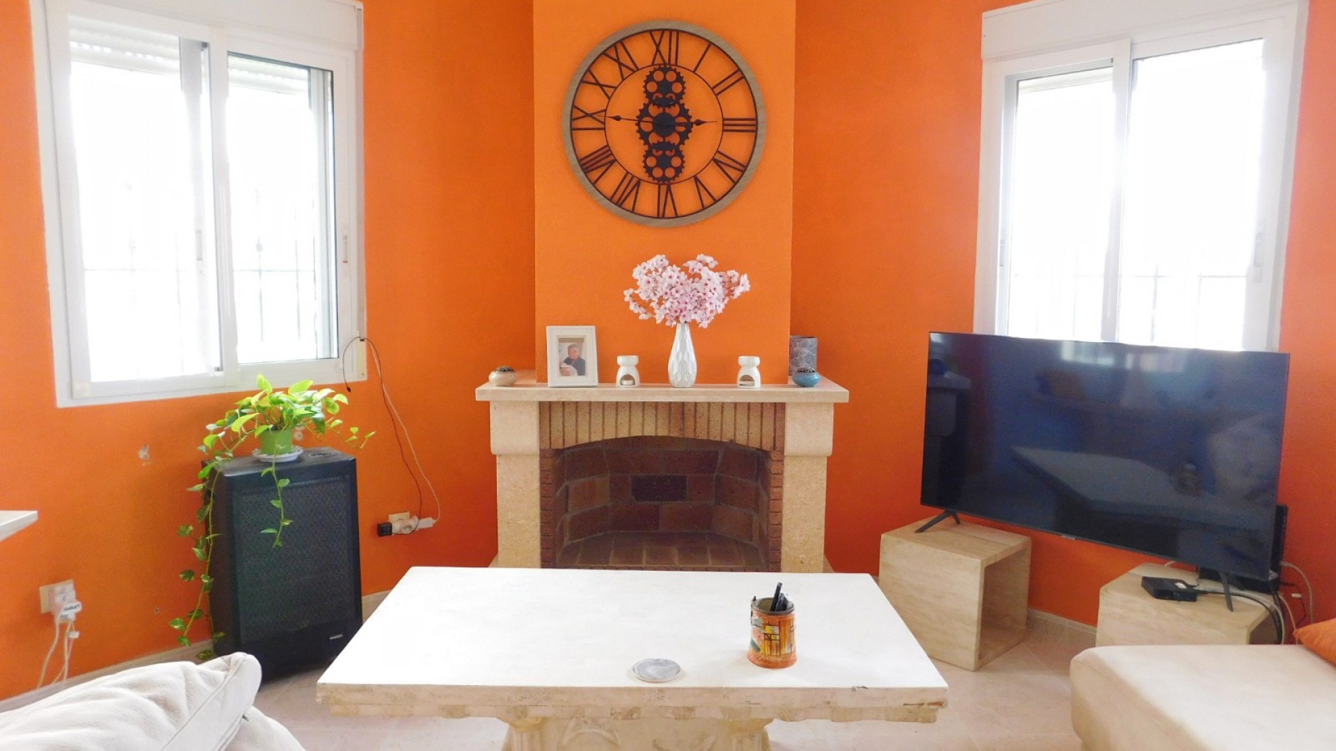 Herverkoop - Vrijstaande Villa -
Bigastro