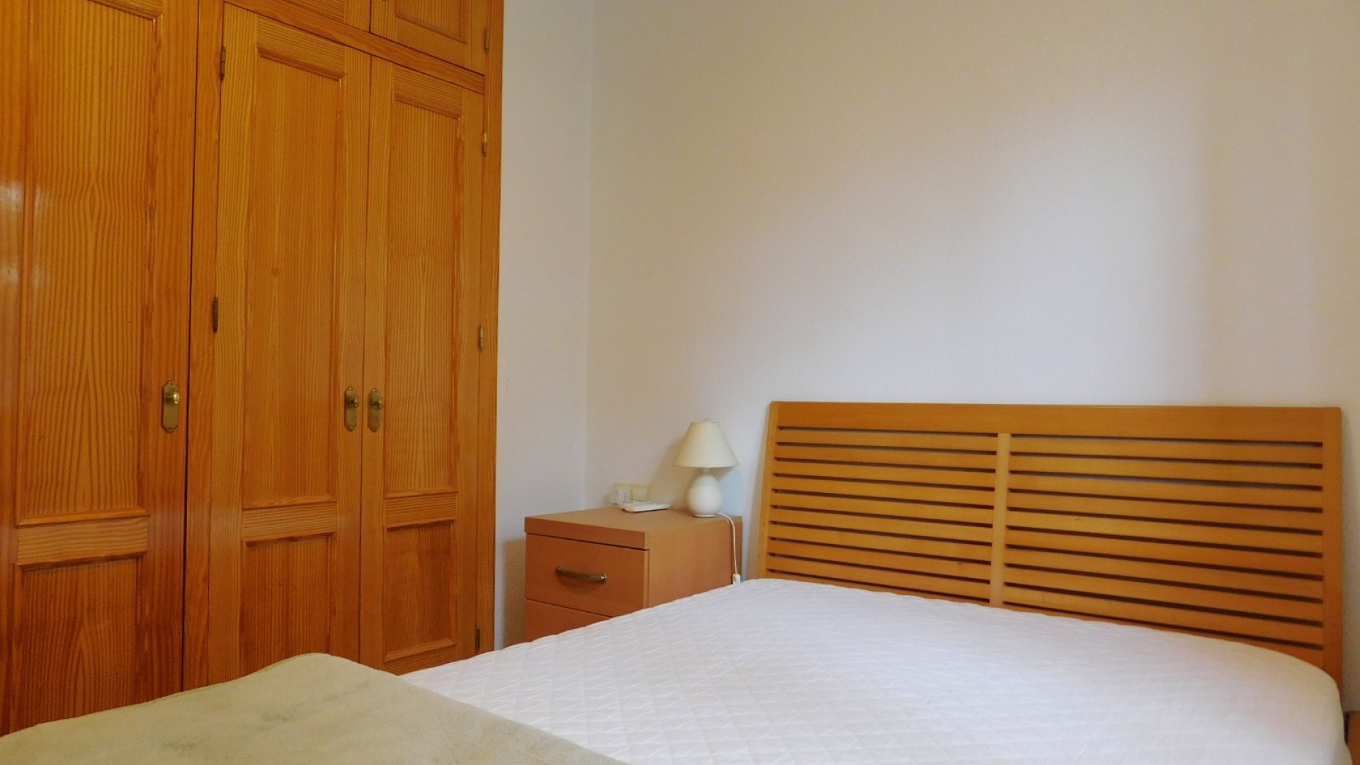 Herverkoop - Vrijstaande Villa -
Bigastro