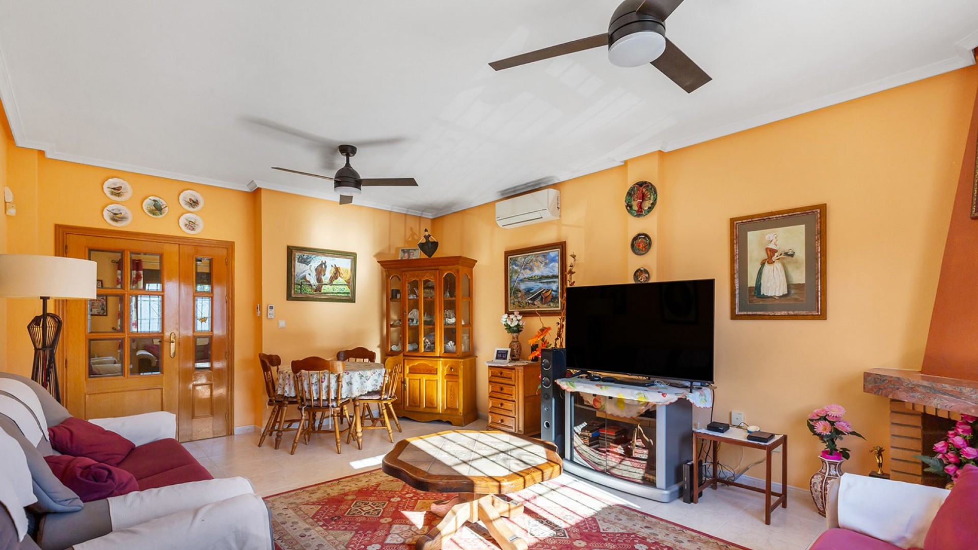 Herverkoop - Vrijstaande Villa -
Bigastro