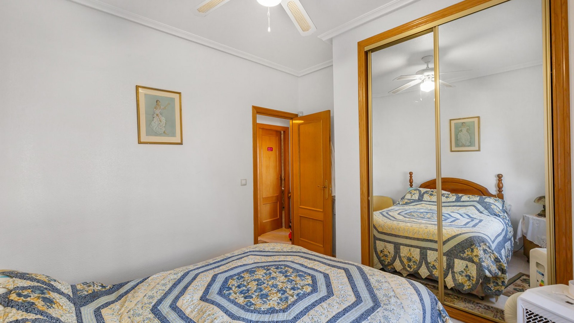 Herverkoop - Vrijstaande Villa -
Bigastro