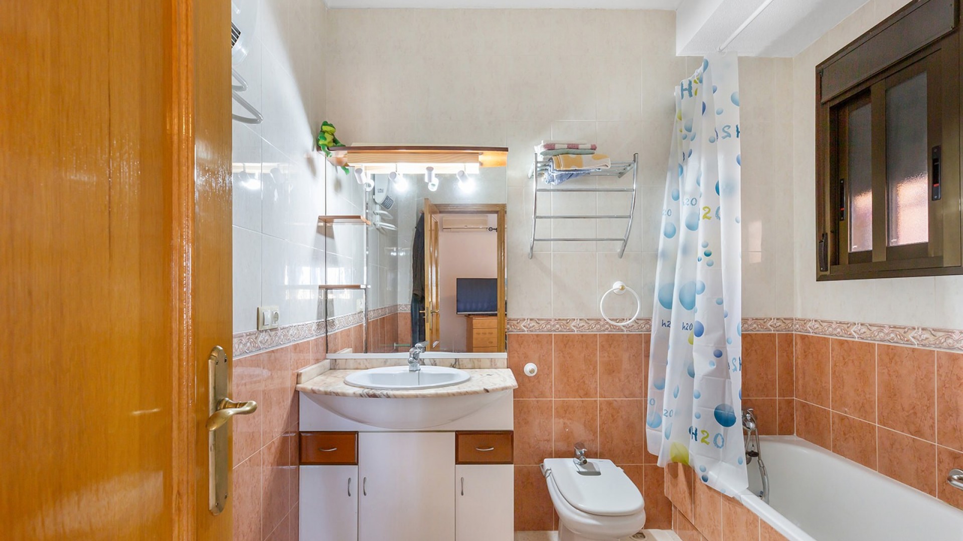 Herverkoop - Vrijstaande Villa -
Bigastro