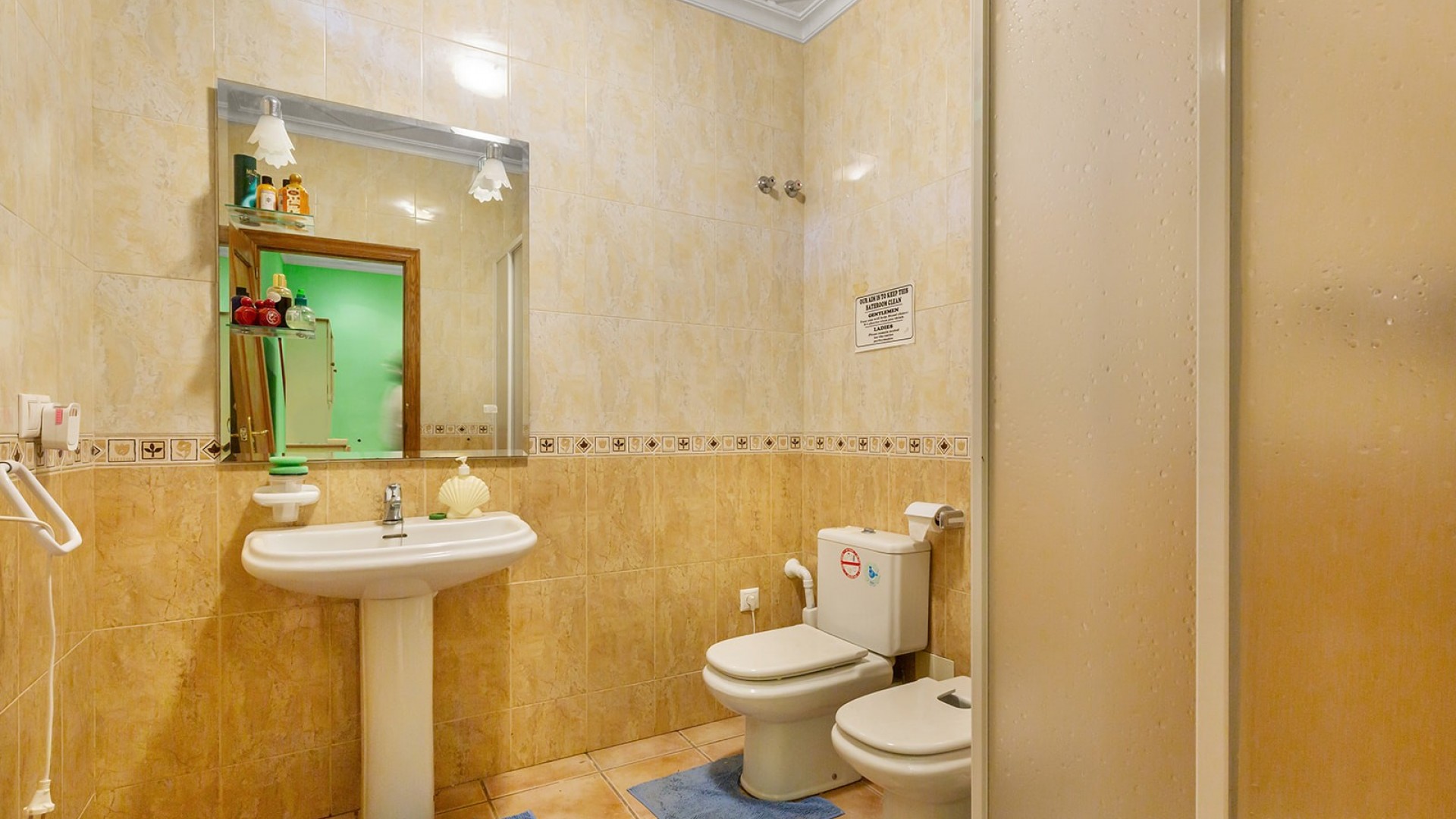 Herverkoop - Vrijstaande Villa -
Bigastro