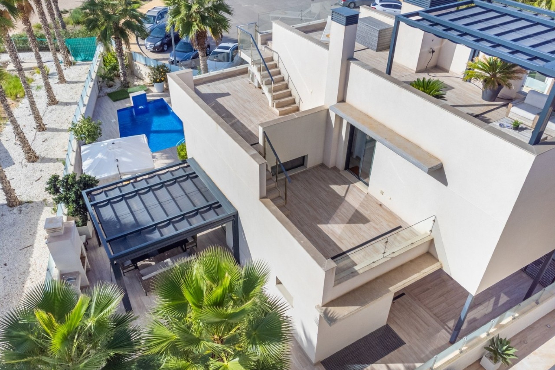 Herverkoop - Vrijstaande Villa -
Cabo Roig - Costa Blanca