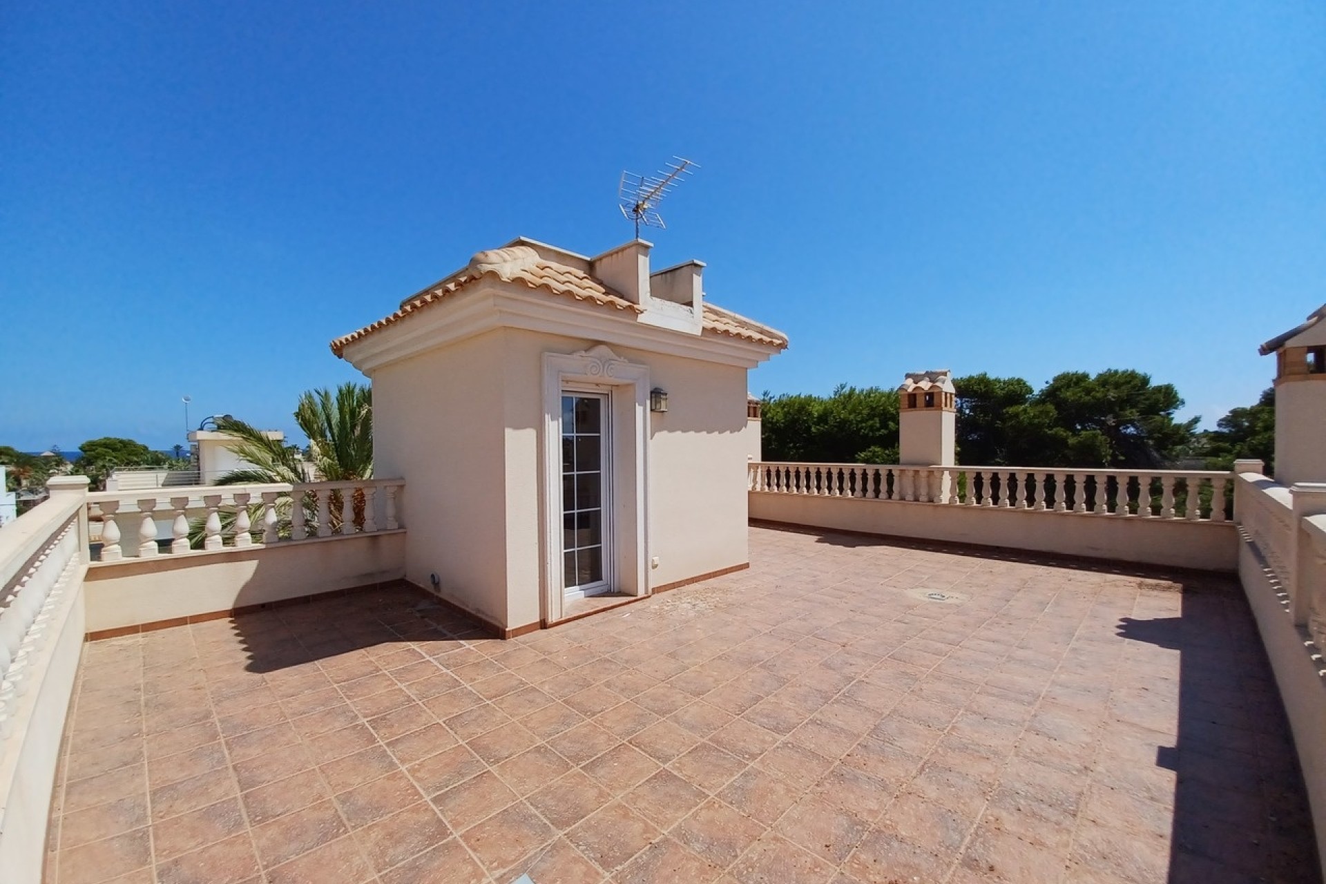 Herverkoop - Vrijstaande Villa -
Cabo Roig - Costa Blanca