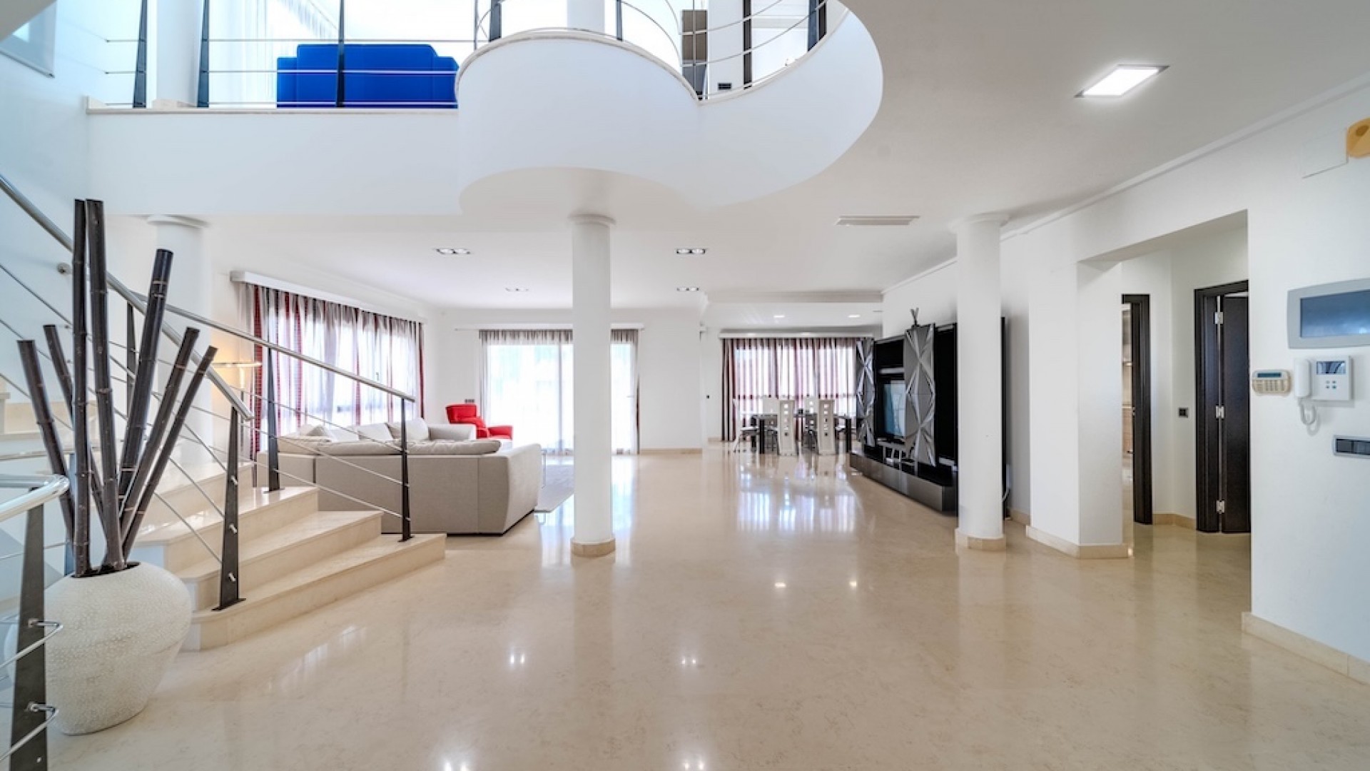 Herverkoop - Vrijstaande Villa -
Cabo Roig