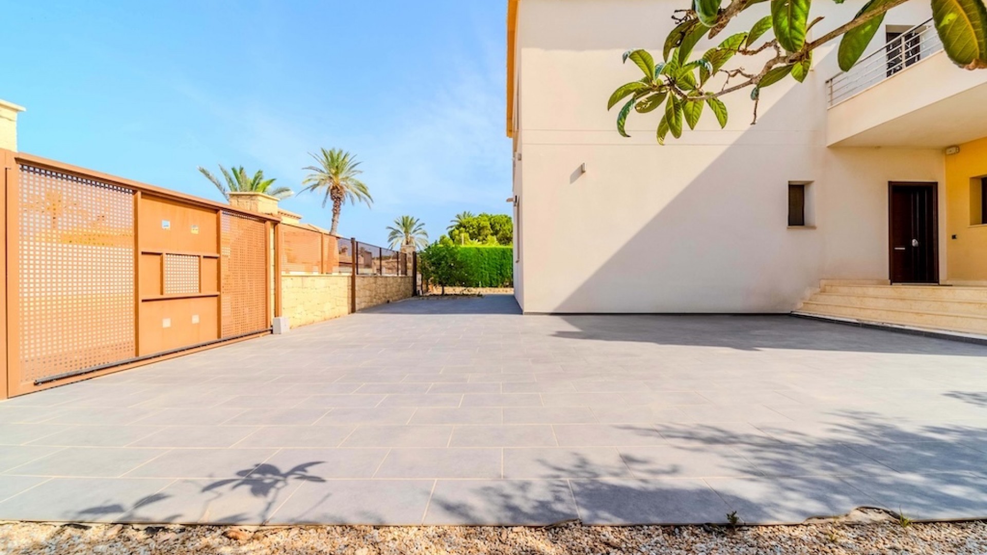 Herverkoop - Vrijstaande Villa -
Cabo Roig