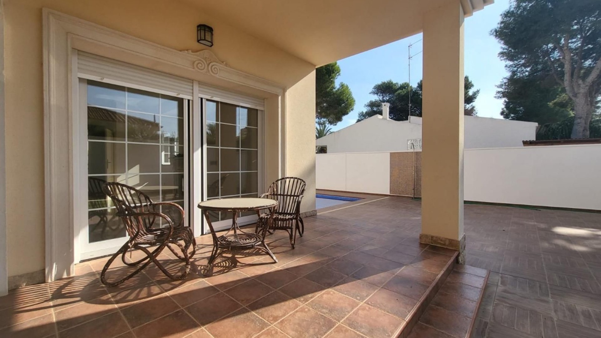 Herverkoop - Vrijstaande Villa -
Cabo Roig