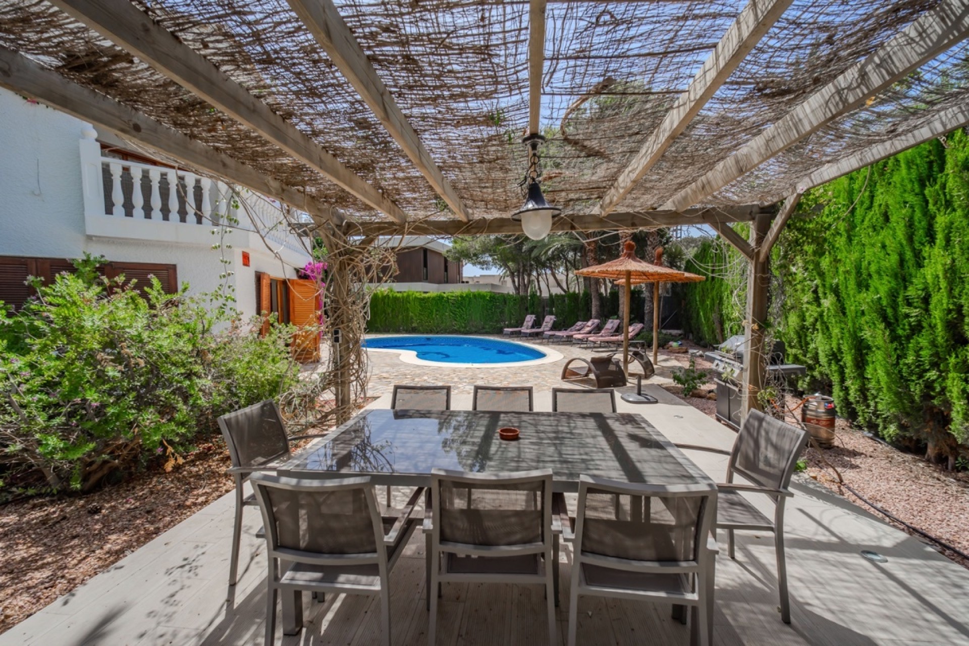 Herverkoop - Vrijstaande Villa -
Cabo Roig