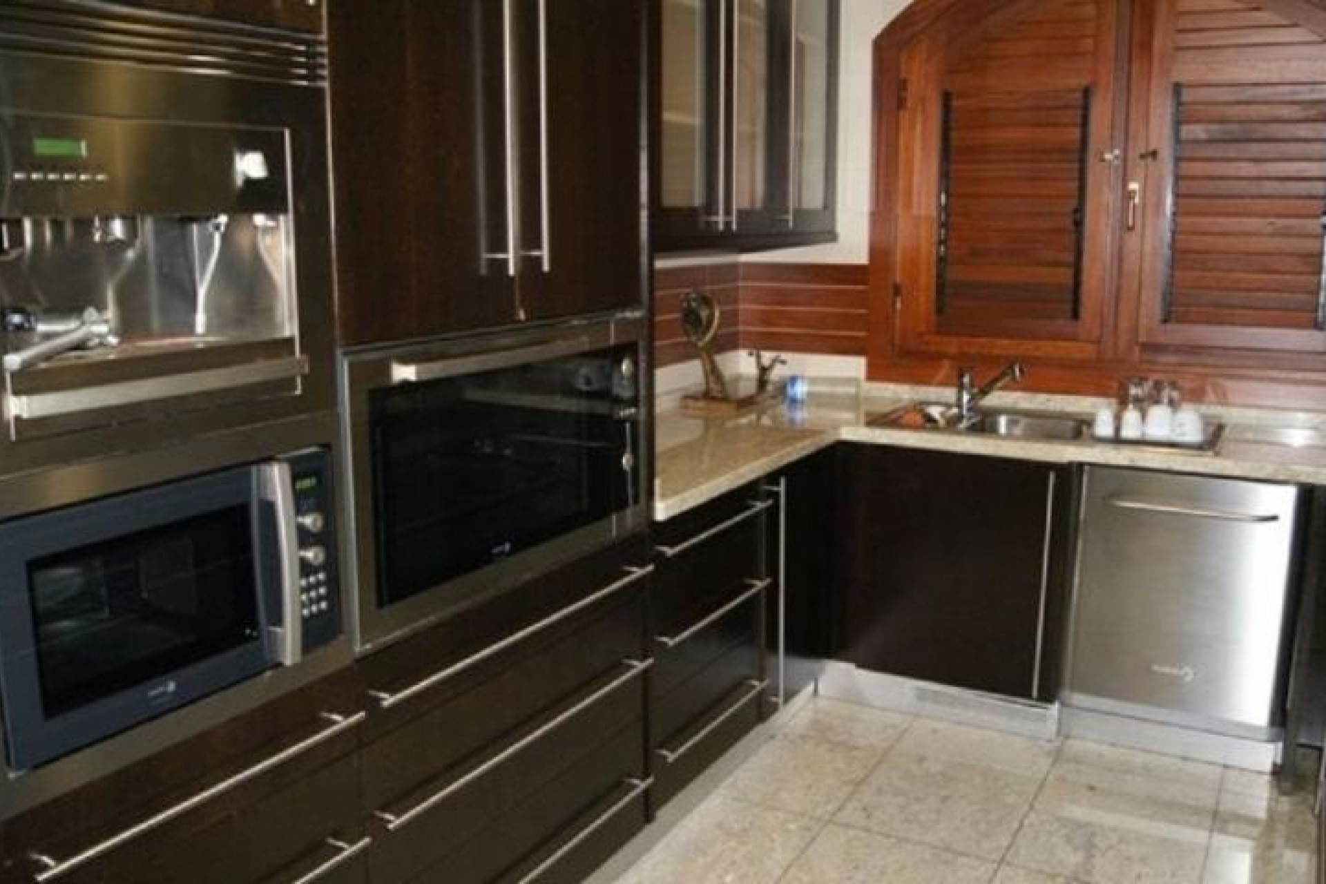 Herverkoop - Vrijstaande Villa -
Campoamor