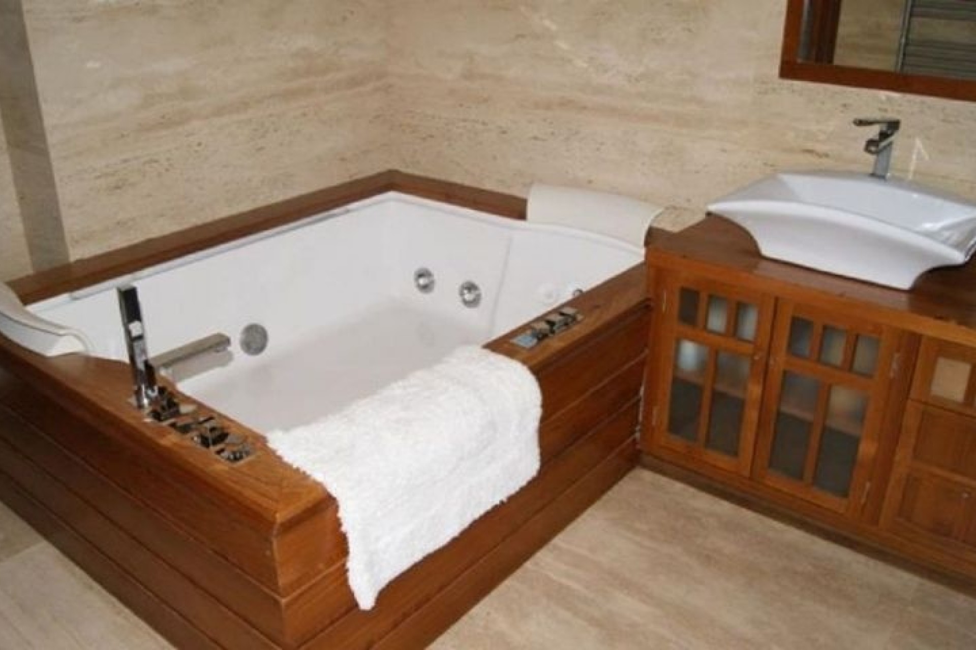 Herverkoop - Vrijstaande Villa -
Campoamor