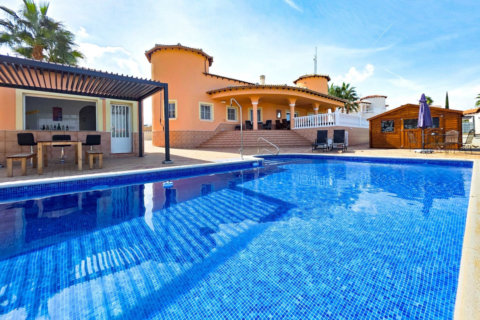 Herverkoop - Vrijstaande Villa -
Campos Del Rio