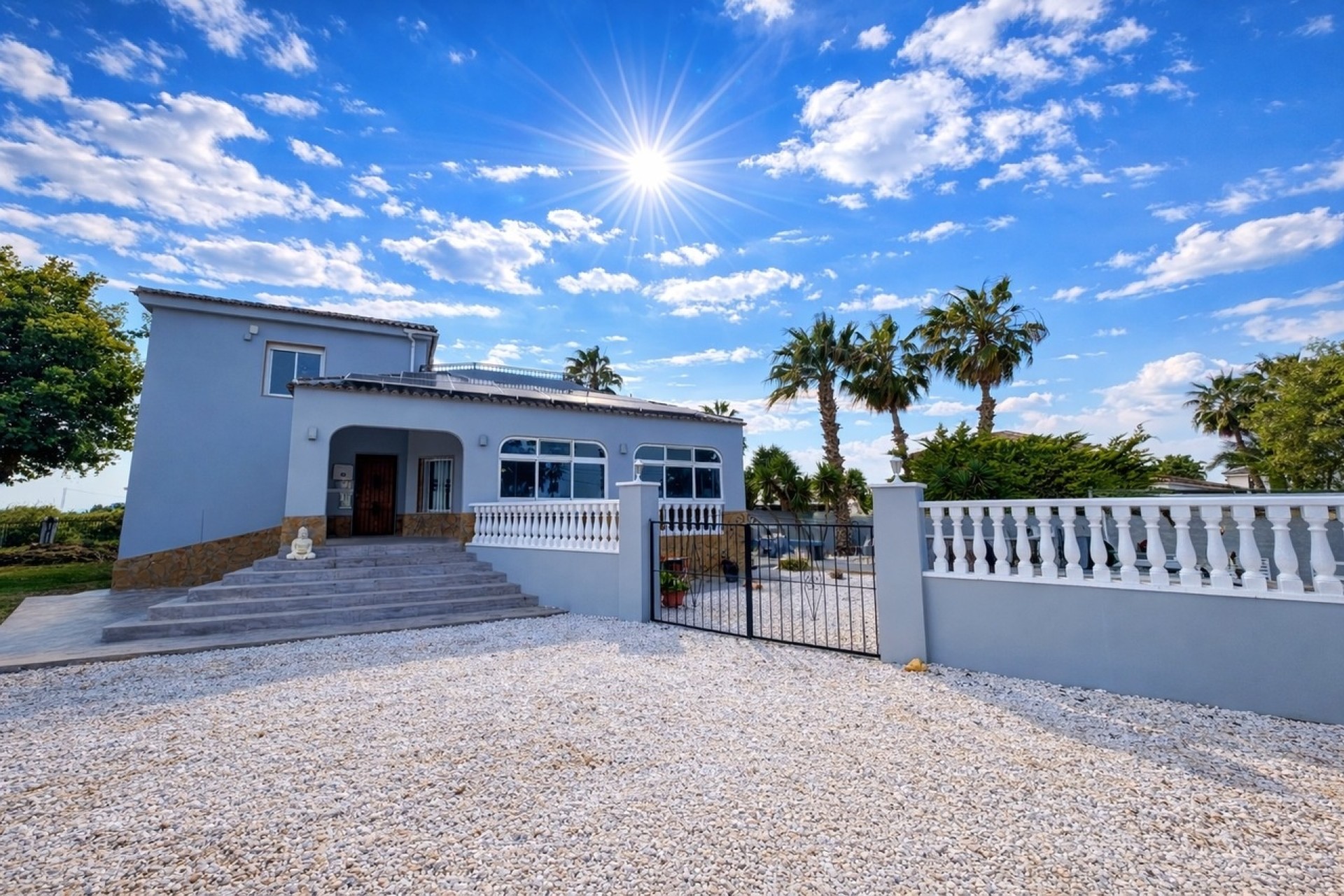 Herverkoop - Vrijstaande Villa -
Catral - Costa Blanca