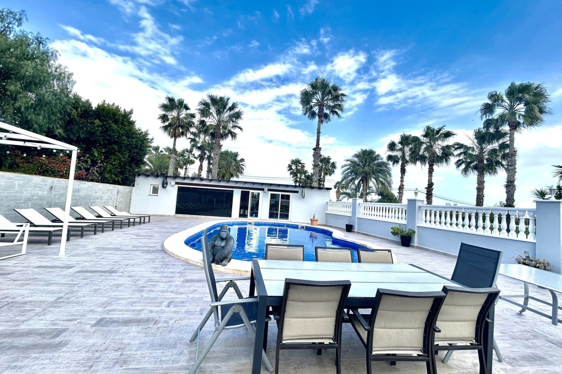 Herverkoop - Vrijstaande Villa -
Catral - Costa Blanca
