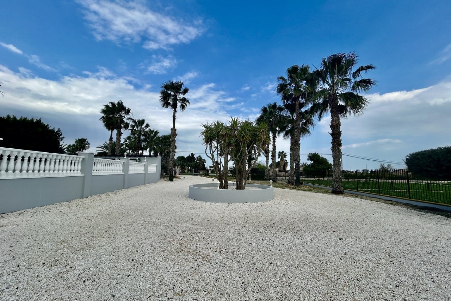 Herverkoop - Vrijstaande Villa -
Catral - Costa Blanca