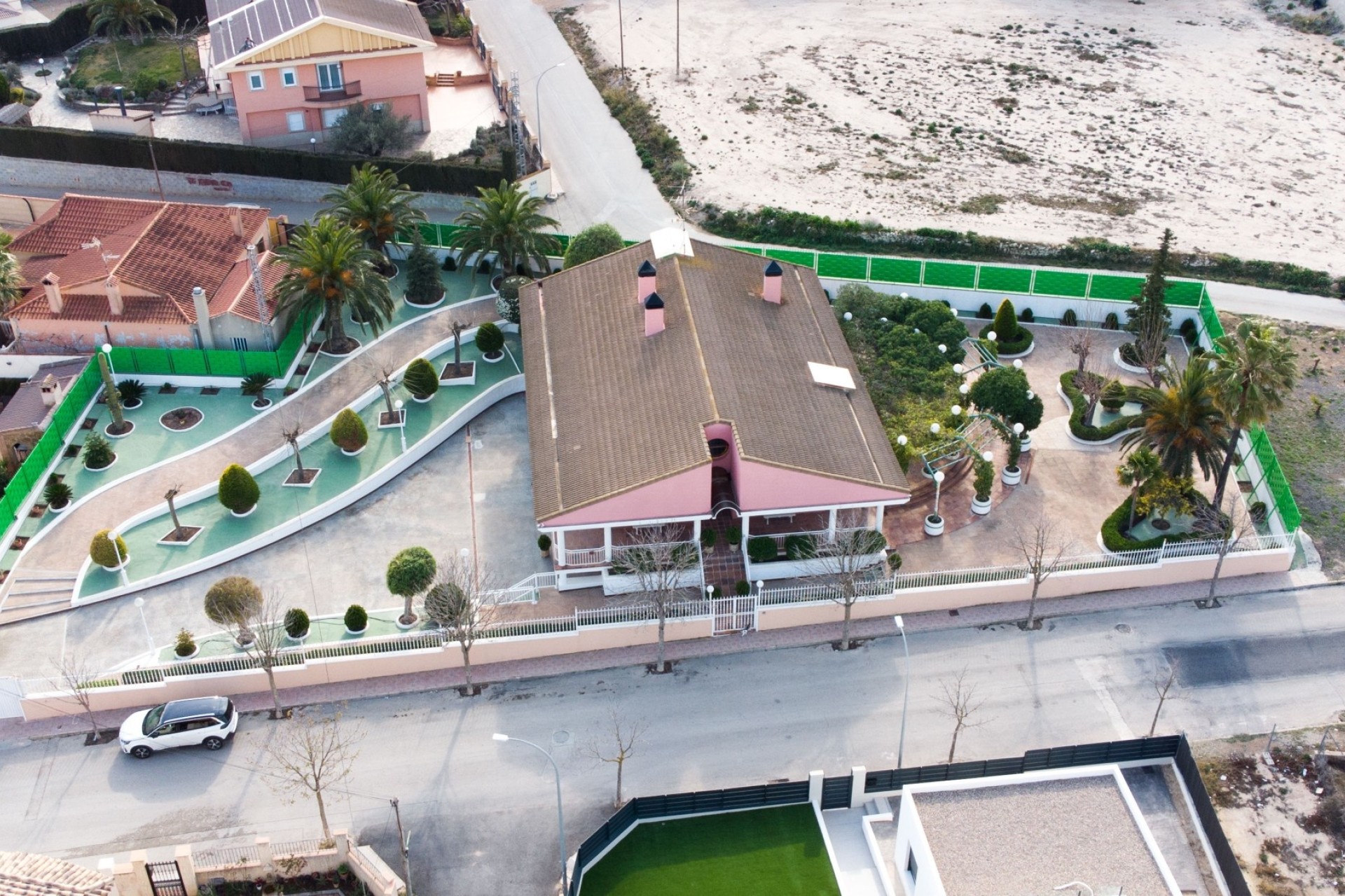 Herverkoop - Vrijstaande Villa -
Caudete - Inland