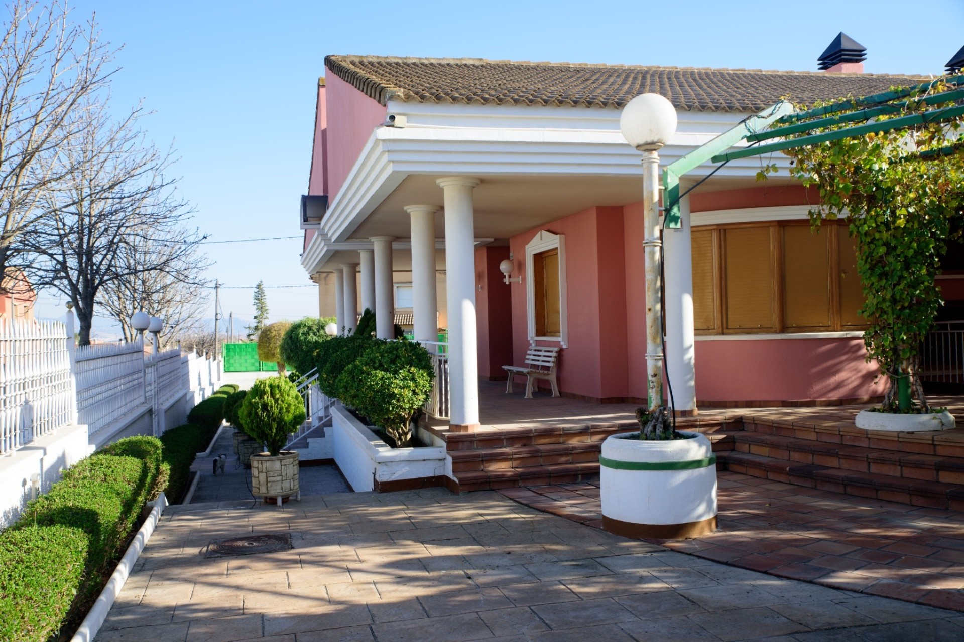 Herverkoop - Vrijstaande Villa -
Caudete - Inland