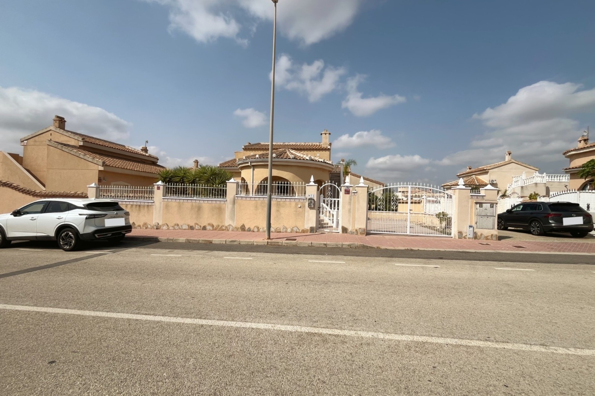 Herverkoop - Vrijstaande villa -
Ciudad Quesada - Rojales - Ciudad Quesada