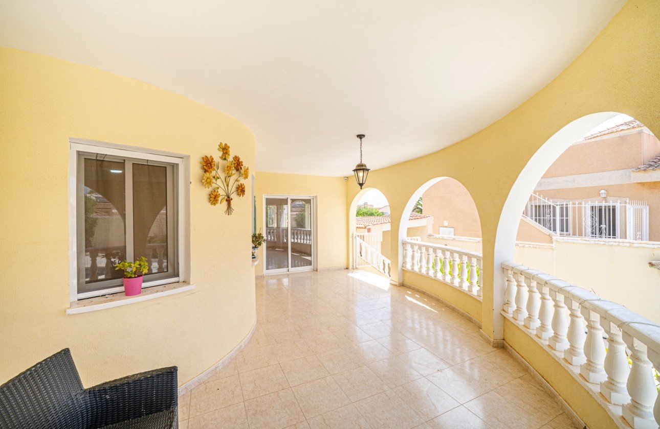 Herverkoop - Vrijstaande Villa -
Ciudad Quesada - Rojales - Ciudad Quesada