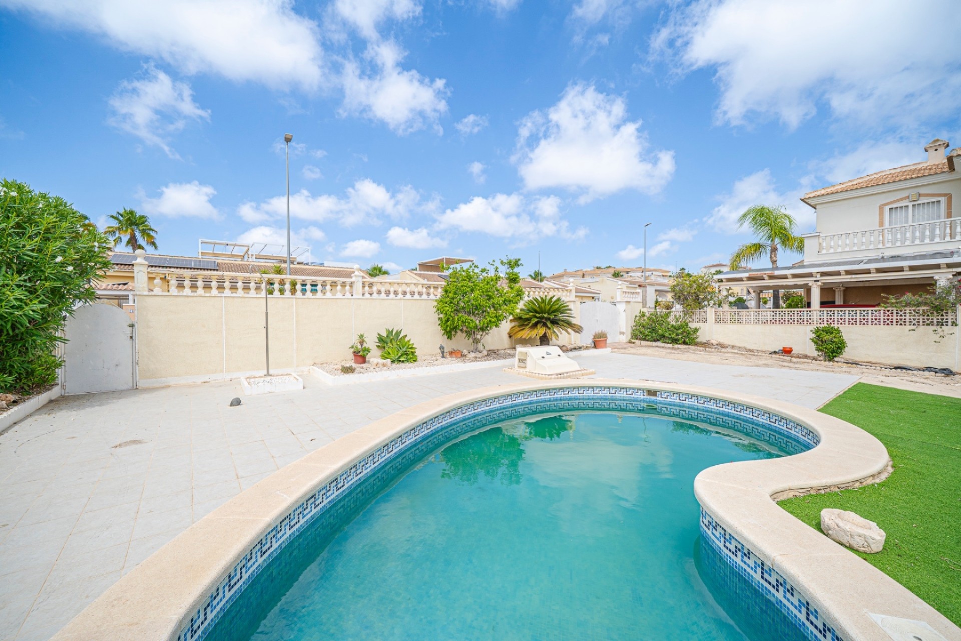 Herverkoop - Vrijstaande Villa -
Ciudad Quesada - Rojales - Ciudad Quesada
