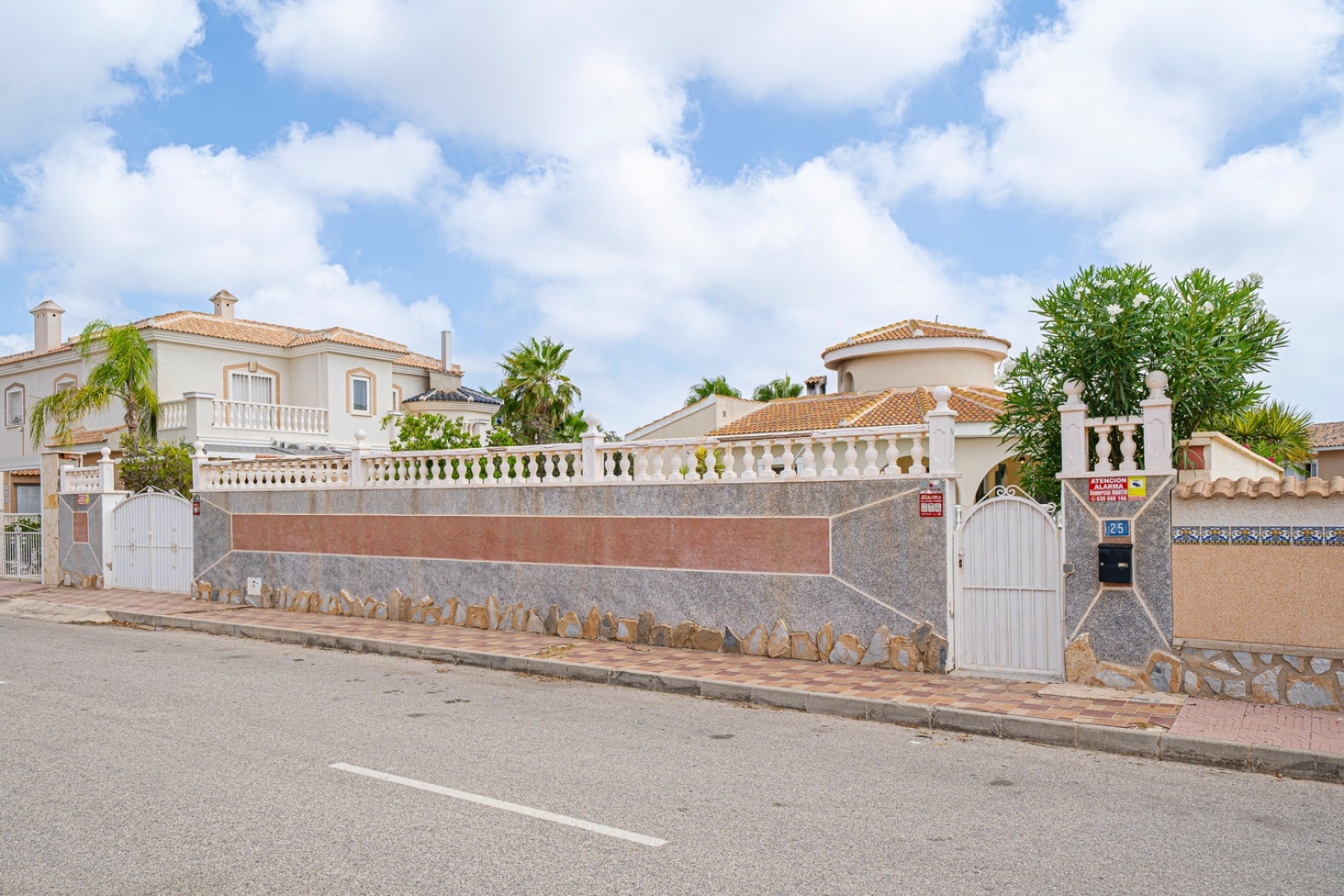 Herverkoop - Vrijstaande Villa -
Ciudad Quesada - Rojales - Ciudad Quesada