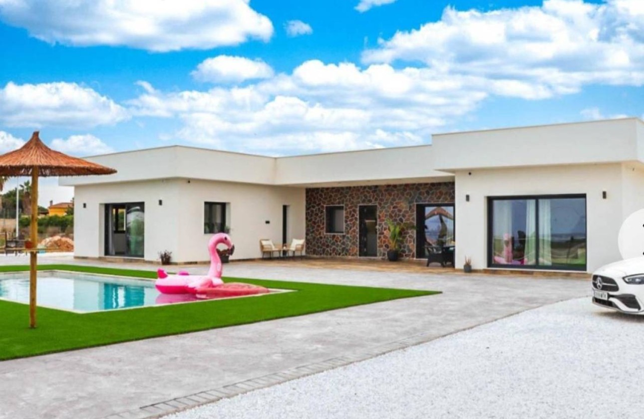 Herverkoop - Vrijstaande Villa -
Ciudad Quesada - Rojales - Ciudad Quesada