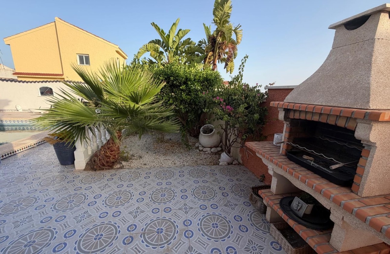 Herverkoop - Vrijstaande Villa -
Ciudad Quesada - Rojales - Ciudad Quesada