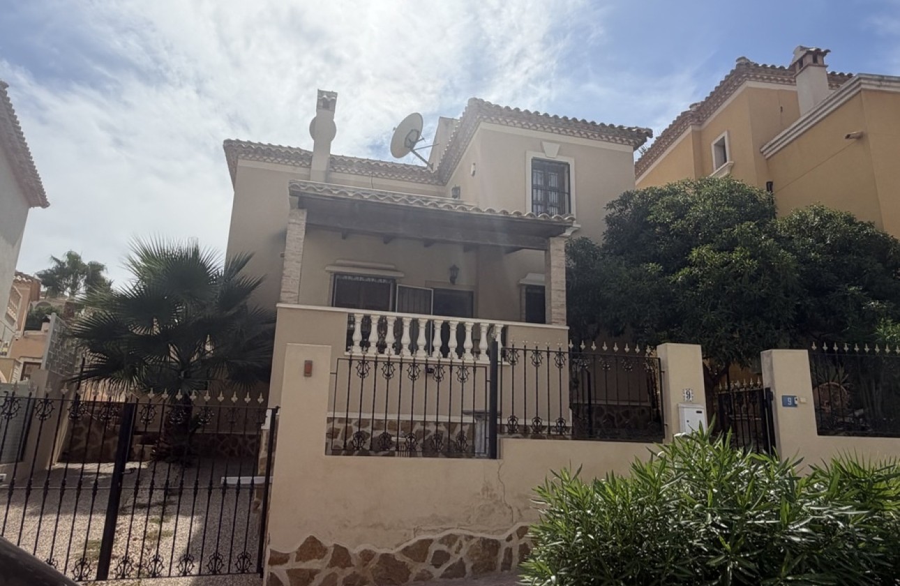 Herverkoop - Vrijstaande villa -
Ciudad Quesada - Rojales - Ciudad Quesada