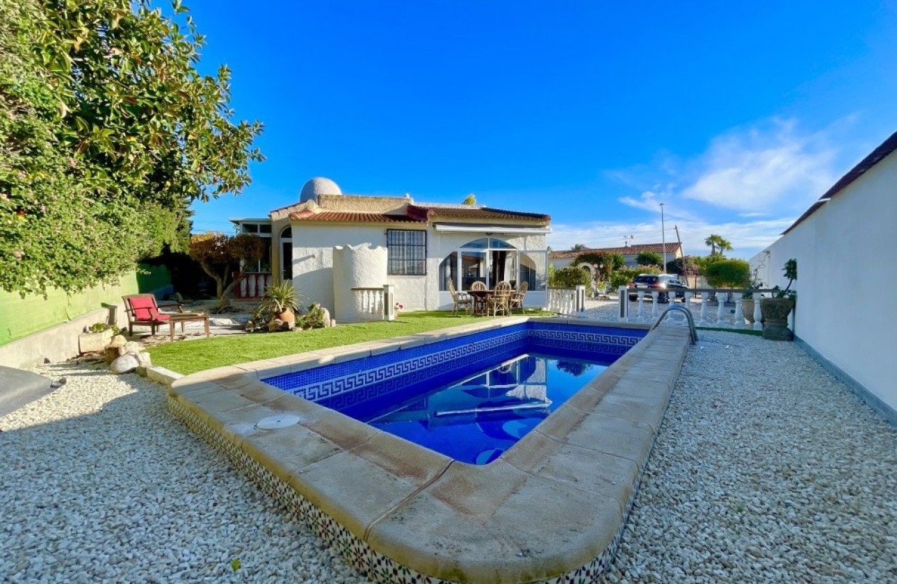 Herverkoop - Vrijstaande Villa -
Ciudad Quesada - Rojales - Ciudad Quesada