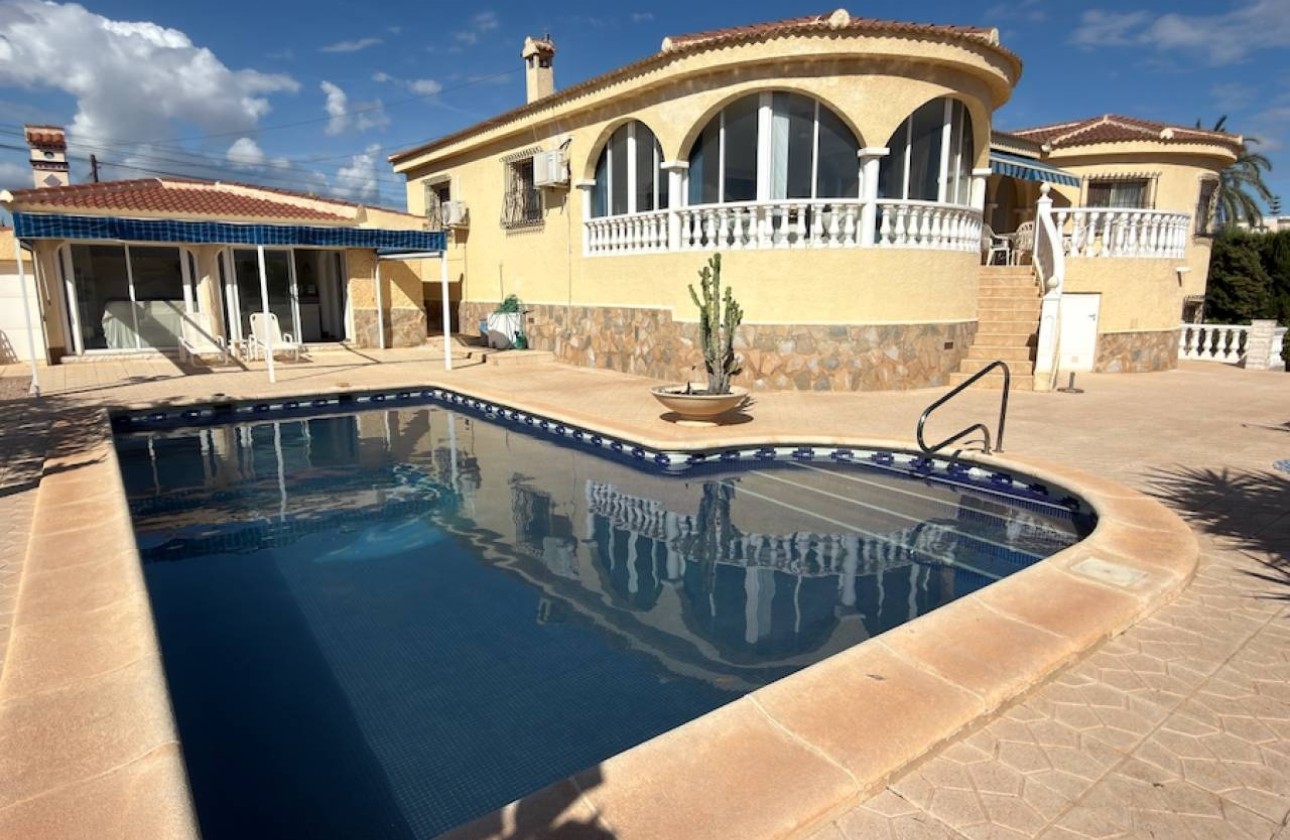 Herverkoop - Vrijstaande Villa -
Ciudad Quesada - Rojales - Ciudad Quesada