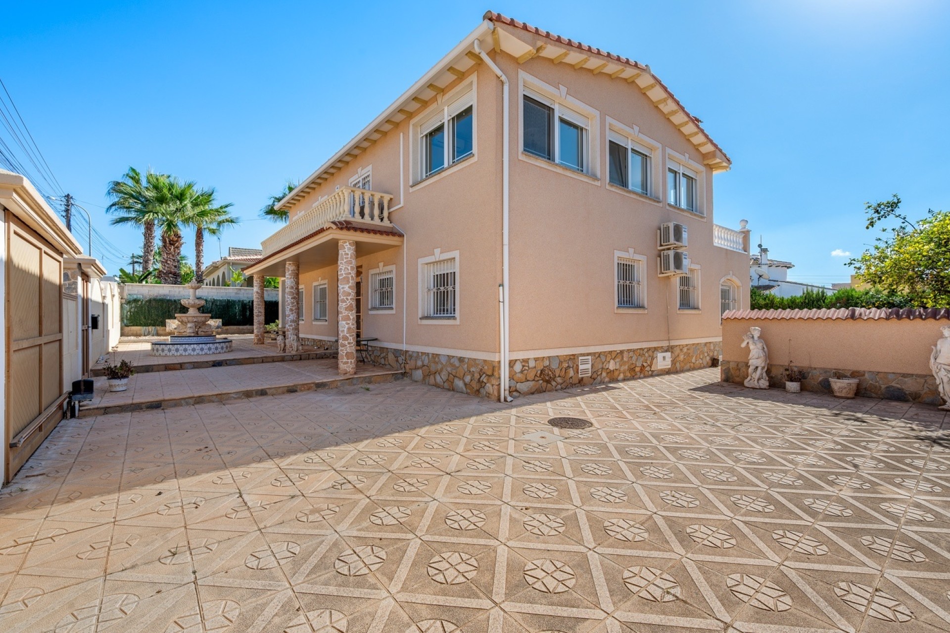 Herverkoop - Vrijstaande villa -
Ciudad Quesada - Rojales - Ciudad Quesada