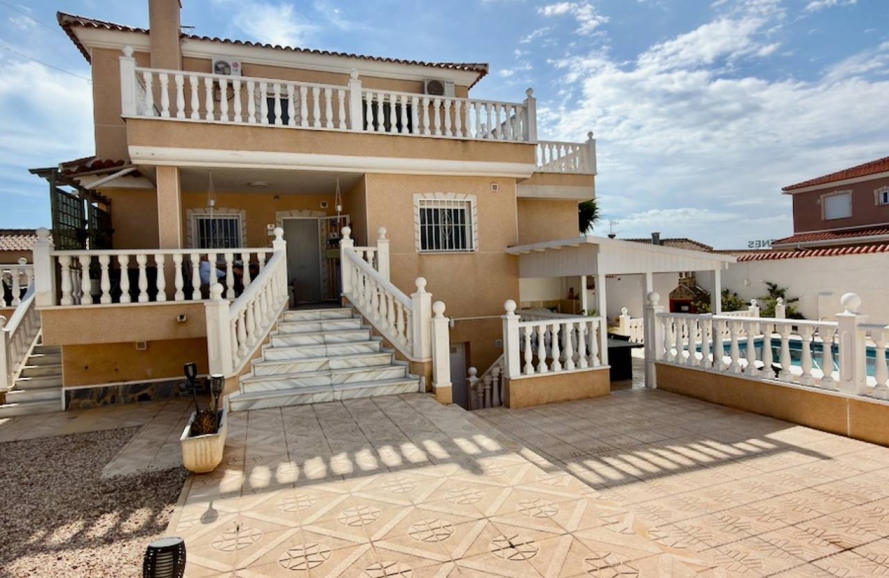 Herverkoop - Vrijstaande Villa -
Ciudad Quesada - Rojales - Ciudad Quesada