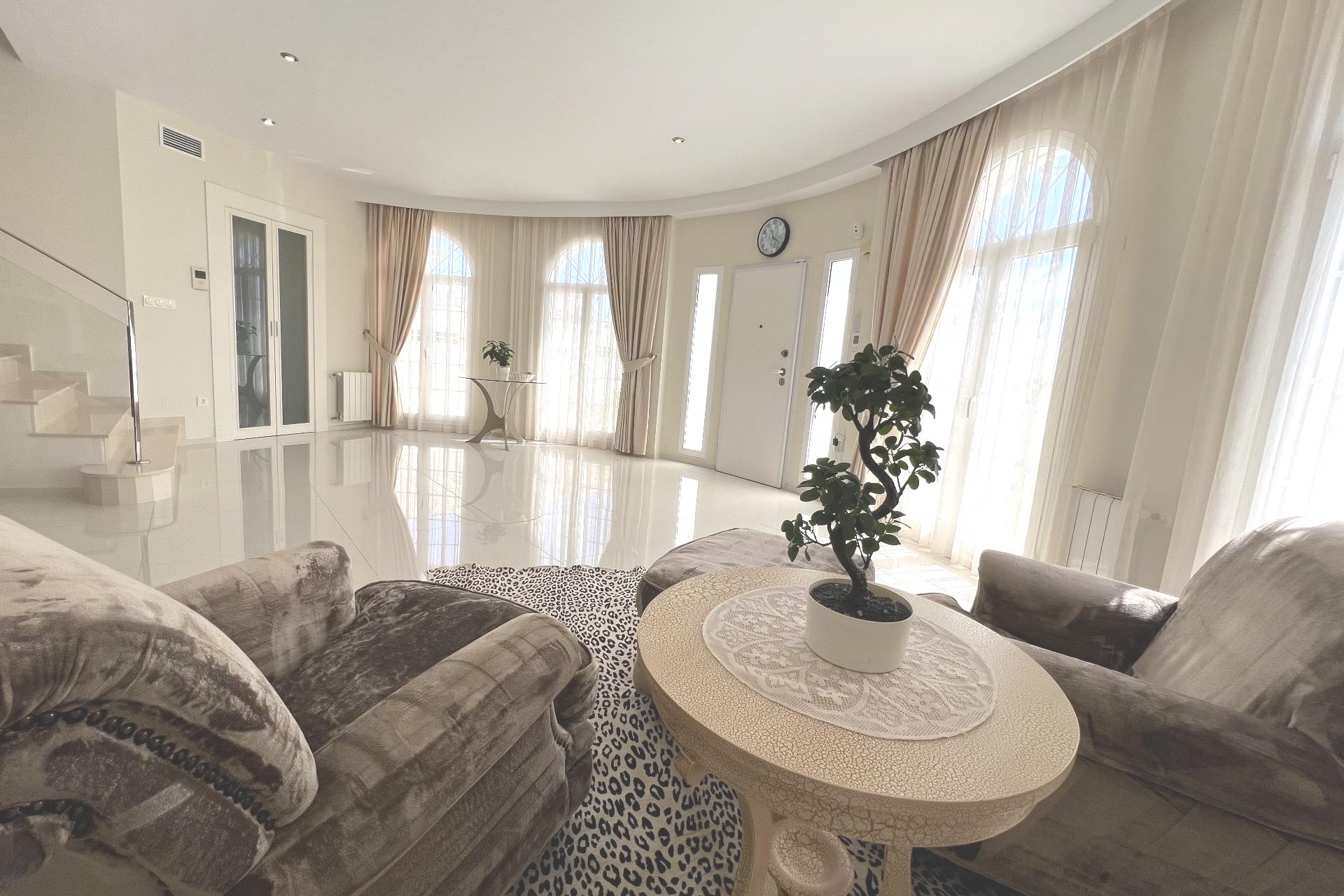 Herverkoop - Vrijstaande Villa -
Ciudad Quesada - Rojales - Costa Blanca