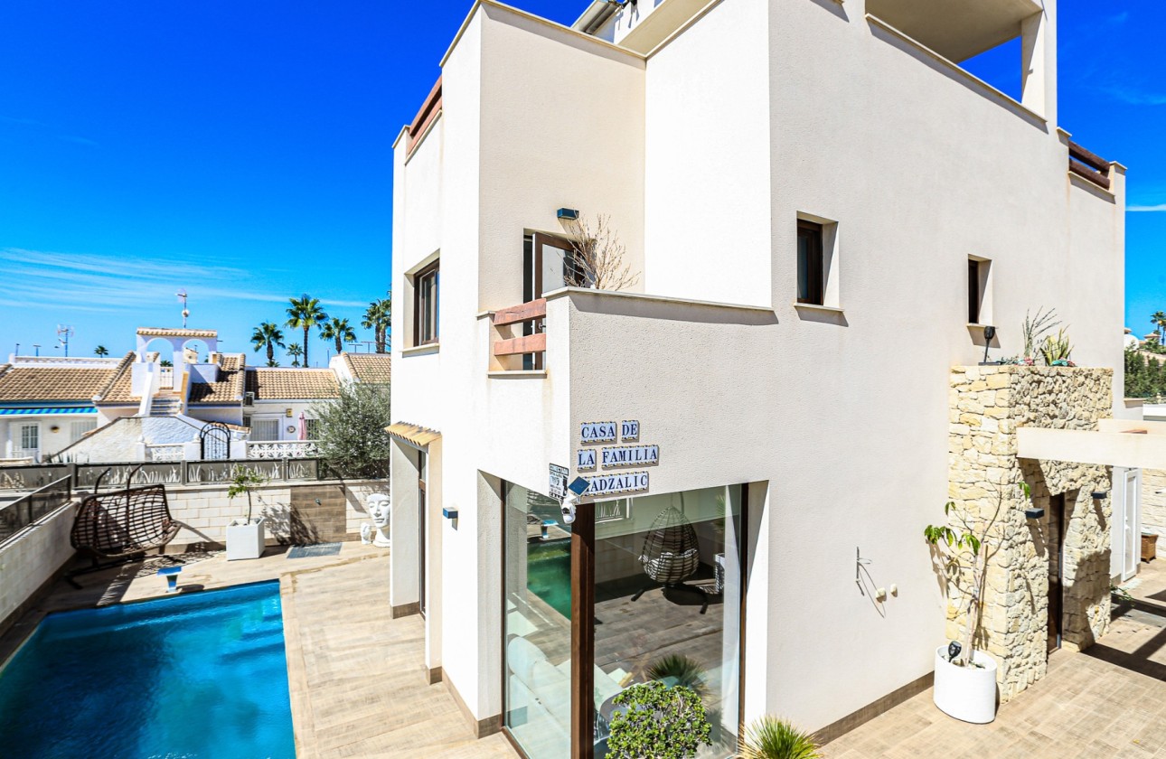 Herverkoop - Vrijstaande Villa -
Ciudad Quesada - Rojales - Doña Pepa