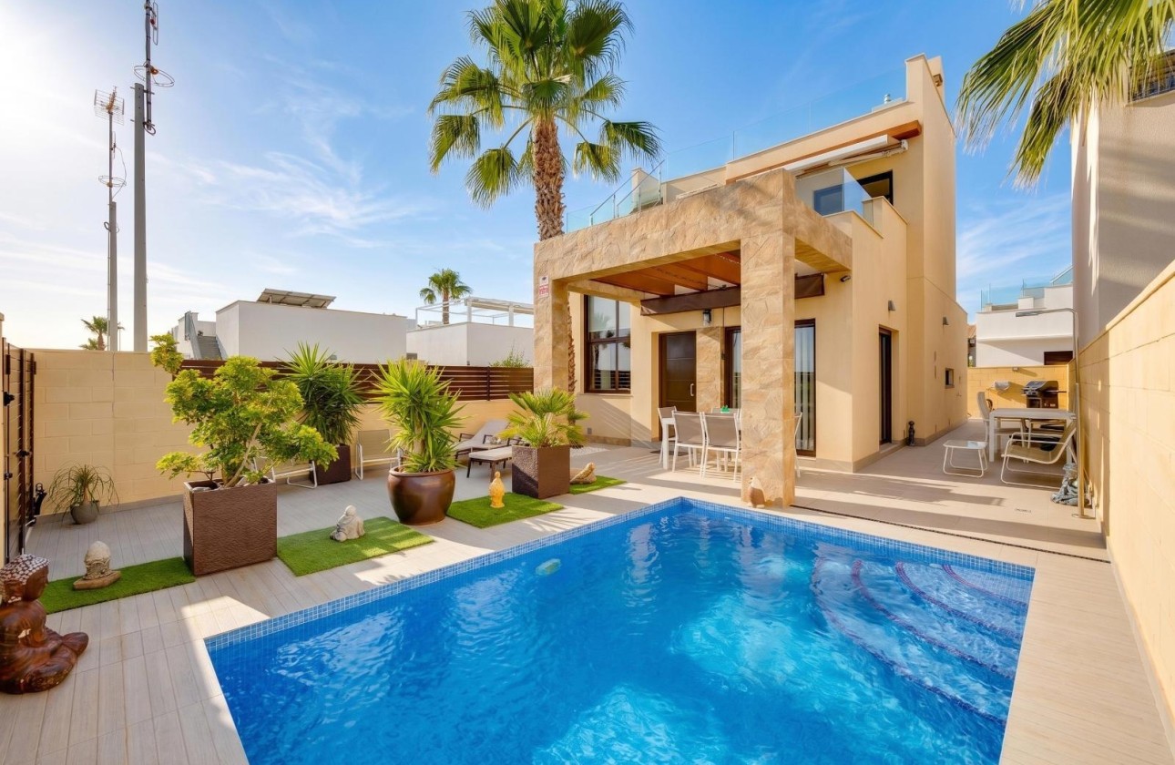 Herverkoop - Vrijstaande Villa -
Ciudad Quesada - Rojales - Pueblo Bravo
