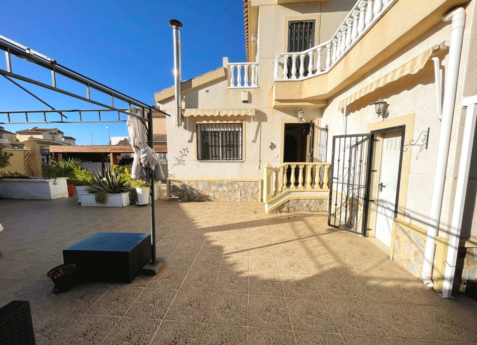 Herverkoop - Vrijstaande Villa -
Ciudad Quesada - Rojales - Rojales Hills