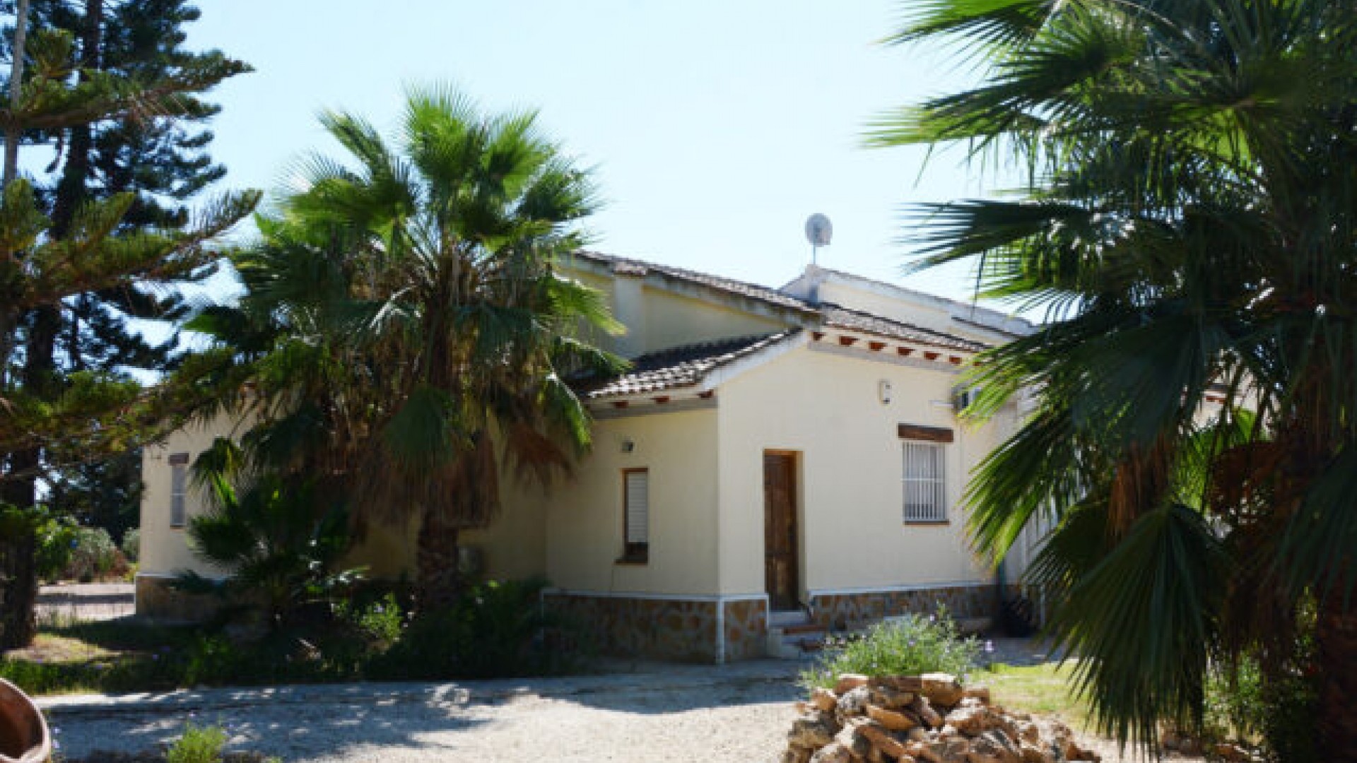 Herverkoop - Vrijstaande Villa -
Daya Vieja