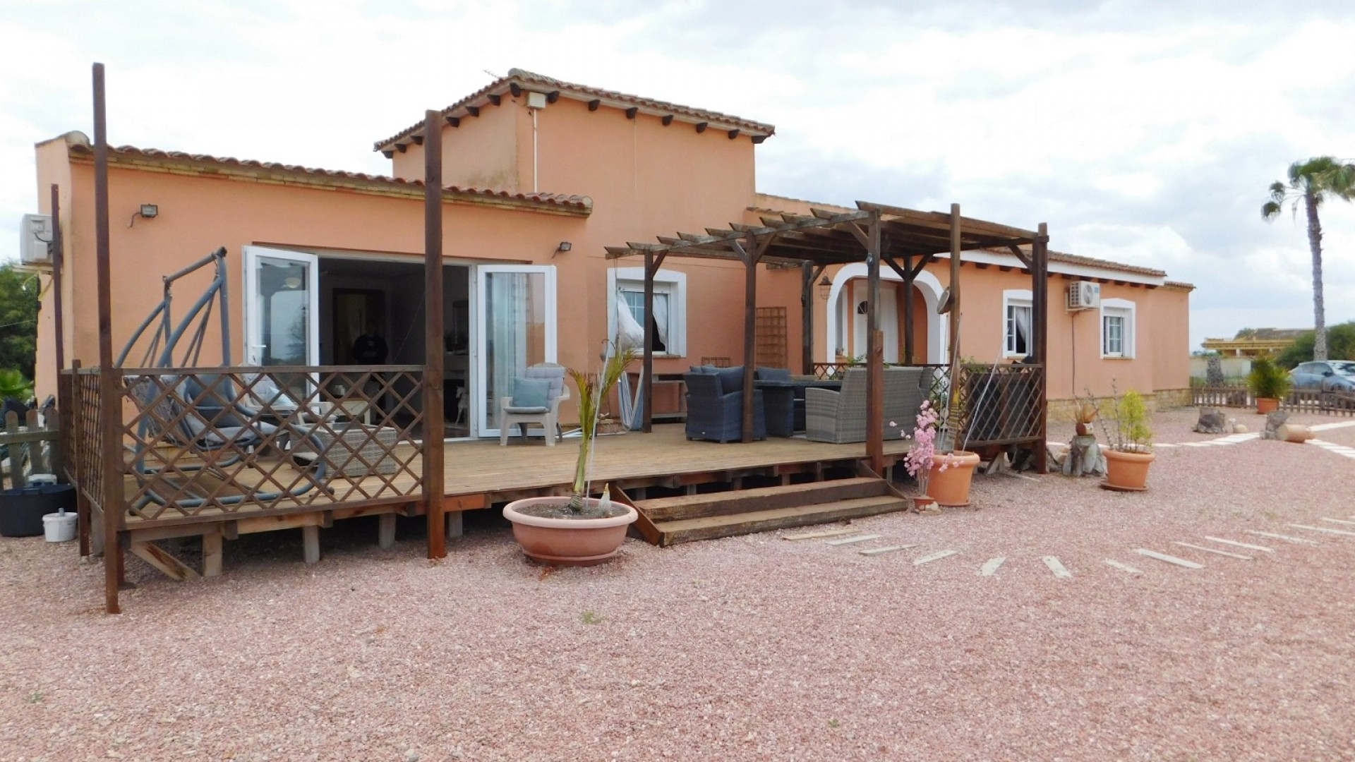 Herverkoop - Vrijstaande Villa -
Dolores